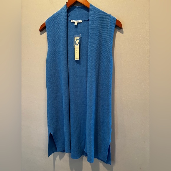 Cyrus Blue Sleeveless Tank Top Minimalist Design beach summer cottage core XS - Picture 2 of 12